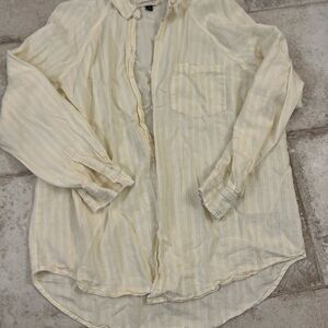Universal Thread Cream & Yellow Striped Button-Up Shirt 🌼